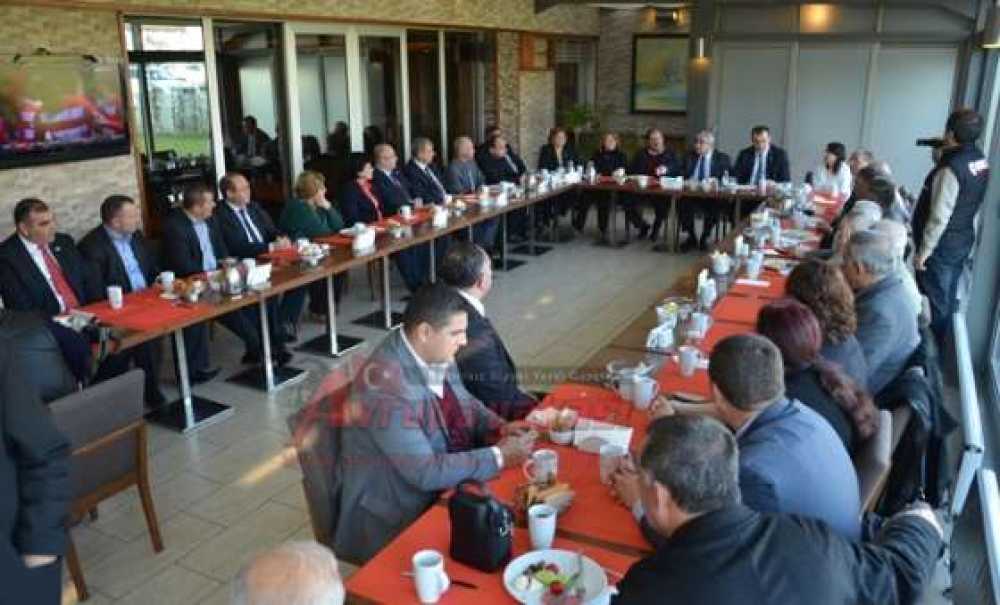 “Bugünlere El Ele Gönül Gönüle Geldik”