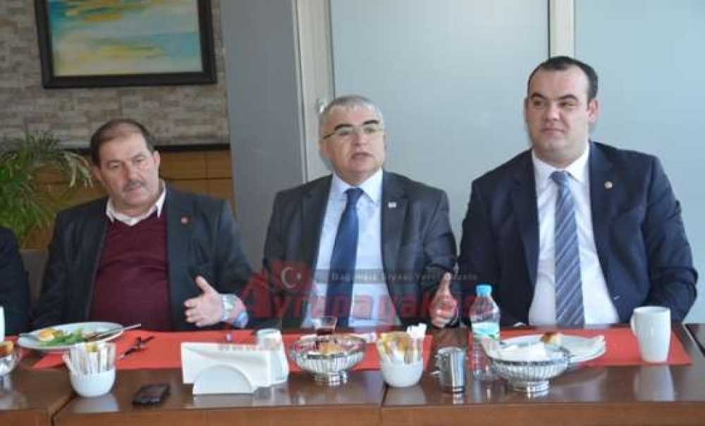 “Bugünlere El Ele Gönül Gönüle Geldik”