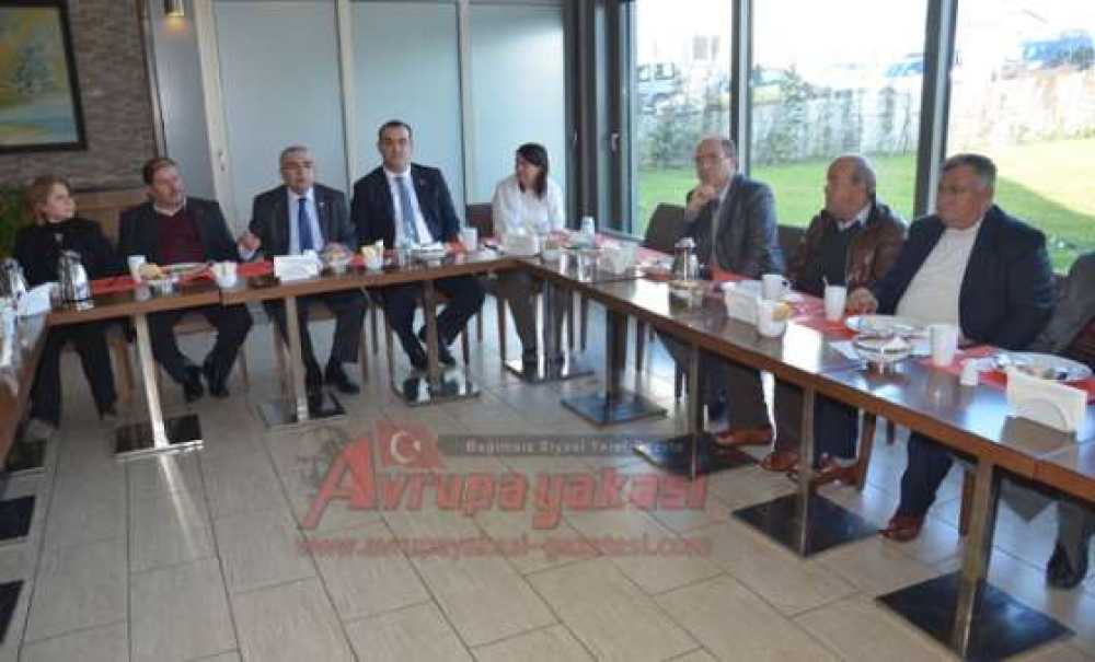 “Bugünlere El Ele Gönül Gönüle Geldik”