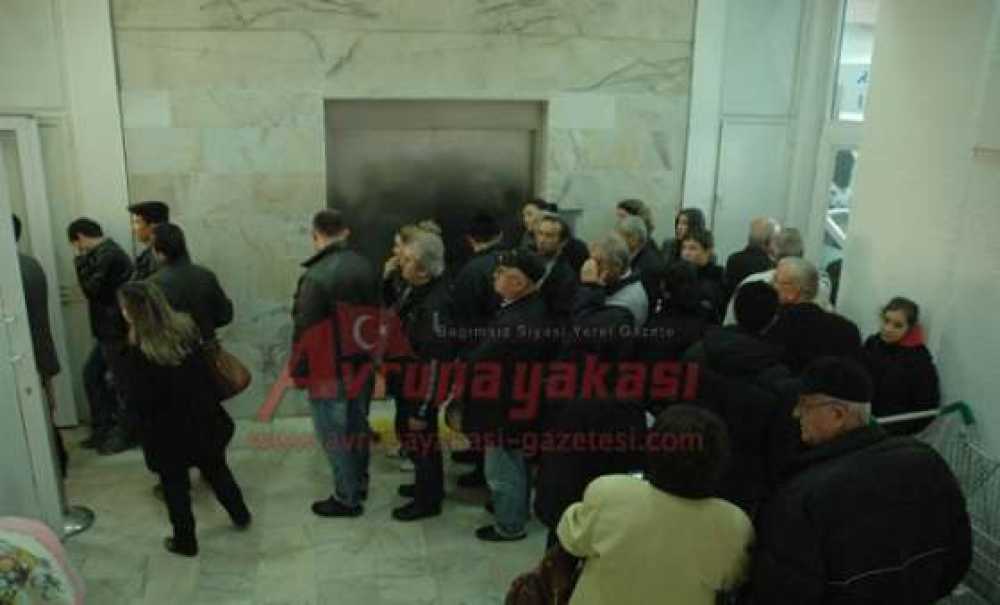 Belediye Veznelerinde Ödeme Kuyruğu