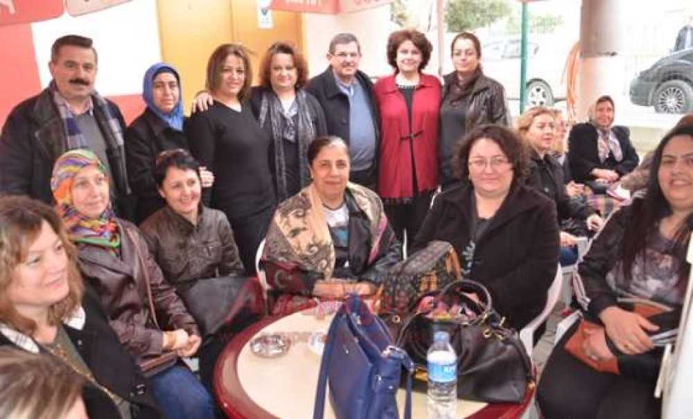 Kazımiye Mahallesi Muhtar Adayı Serap Özgüvener: