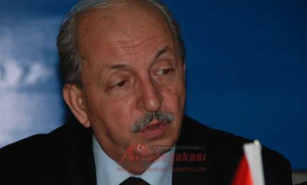 Chp Adayı Albayrak`tan Ak Parti Adayı Yel`e Stadyum Göndermesi