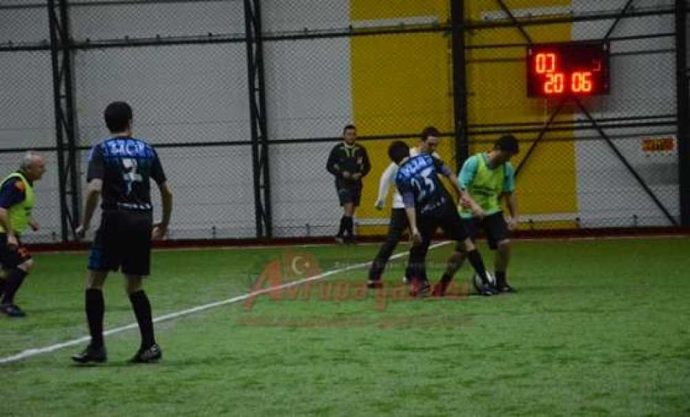 Vergi Ve Muhasebe Haftası Halı Saha Futbol Turnuvası Başladı