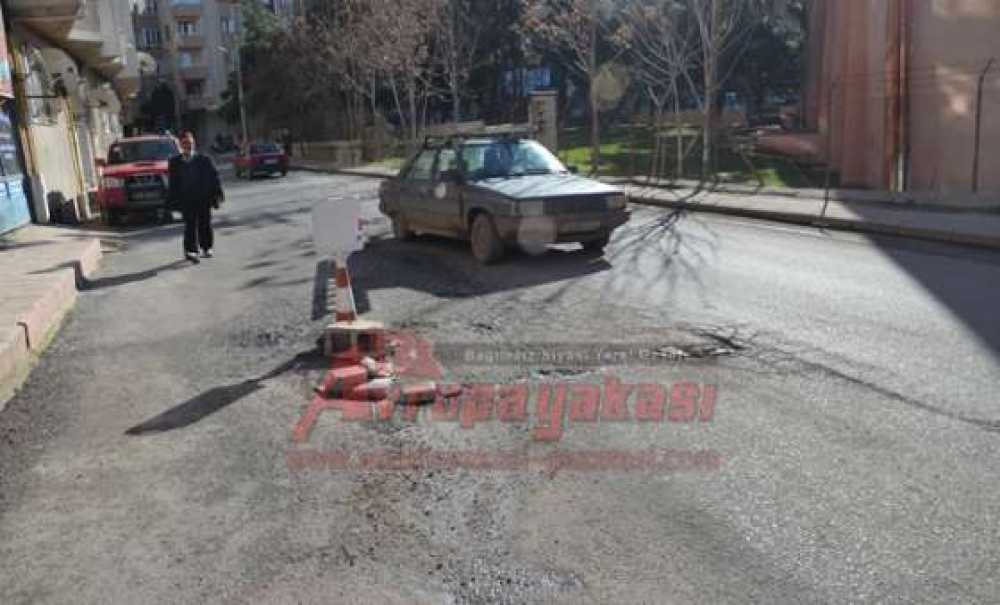 Bozuk Yola Vatandaş Çözümü