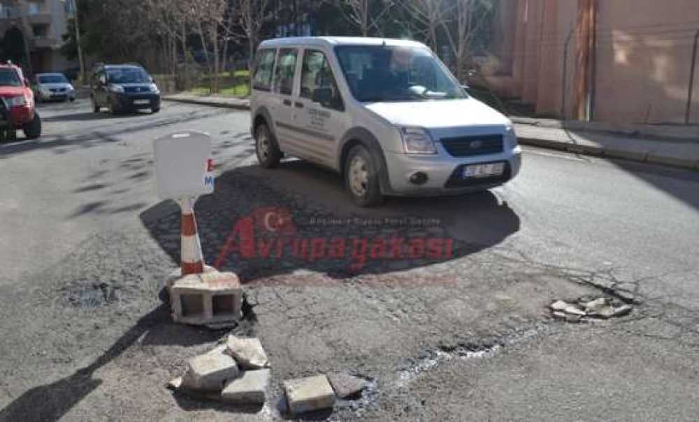 Bozuk Yola Vatandaş Çözümü