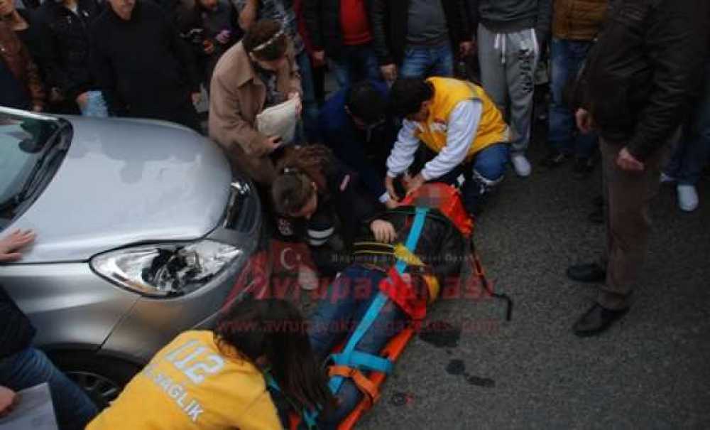 Atatürk Meydanı'nda Kaza 1 Yaralı