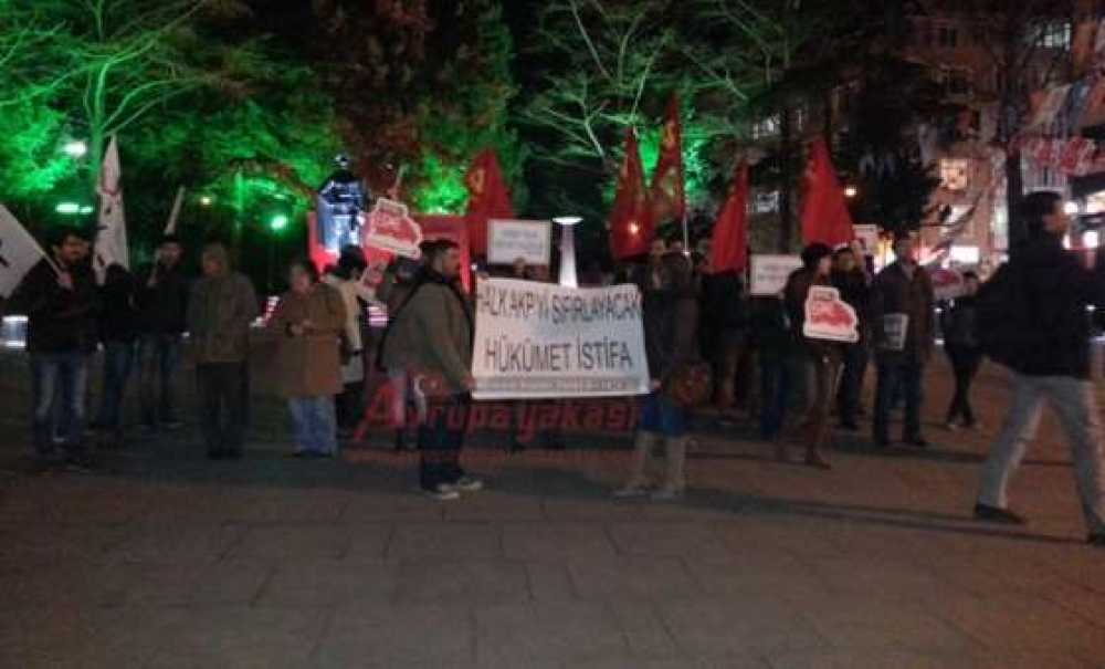 Tkp`den Atatürk Meydanı`nda Basın Açıklaması