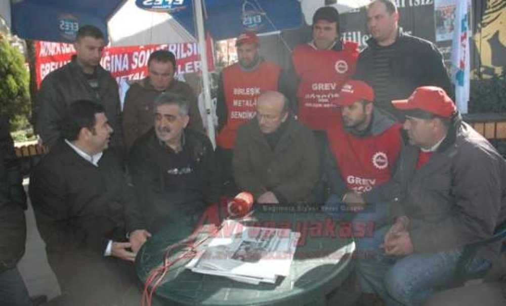 Profesörlerden Grevdeki İşçilere Destek