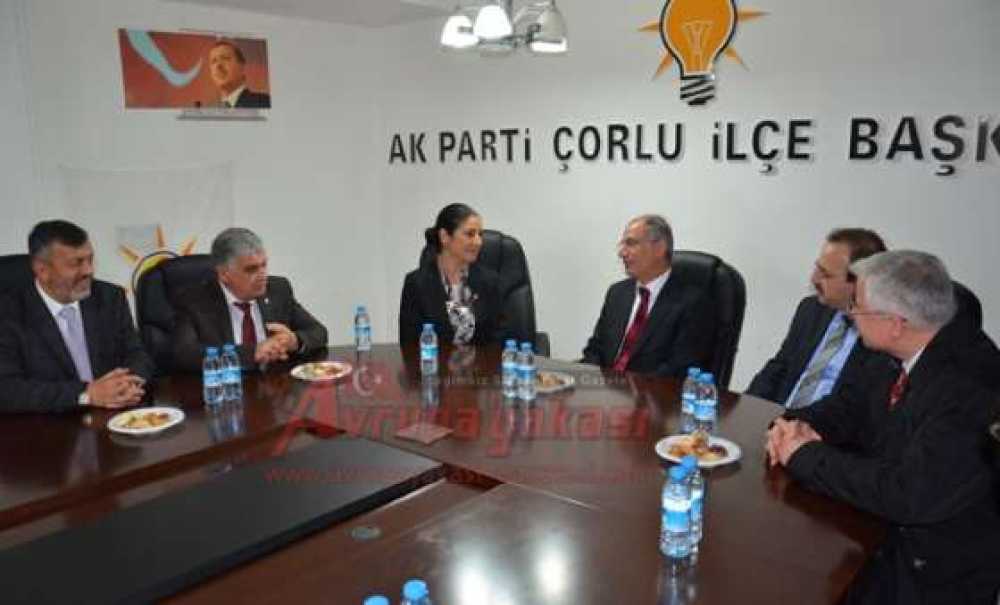 Efkan Ala'dan İlçe Başkanlığı'na Ziyaret