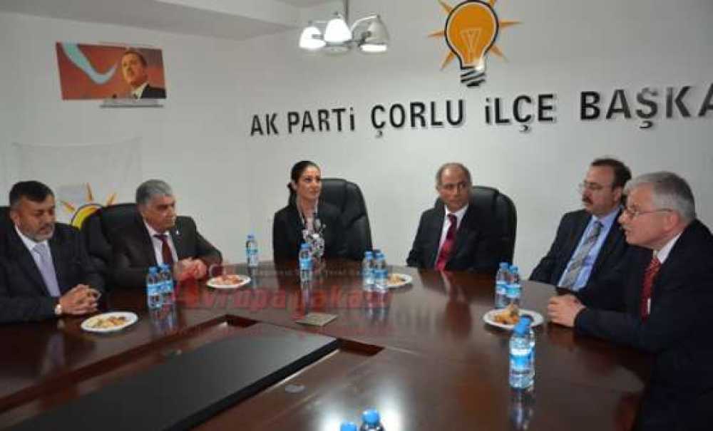 Efkan Ala'dan İlçe Başkanlığı'na Ziyaret