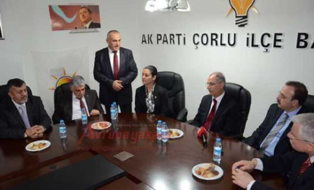 Efkan Ala'dan İlçe Başkanlığı'na Ziyaret