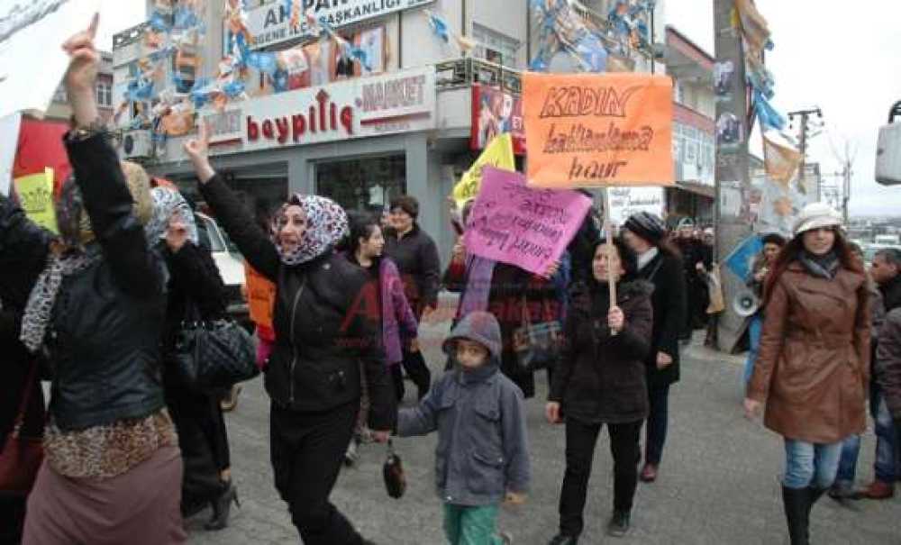 Hdp Ergene İlçe Örgütü`nden Kadınlar Günü Yürüyüşü
