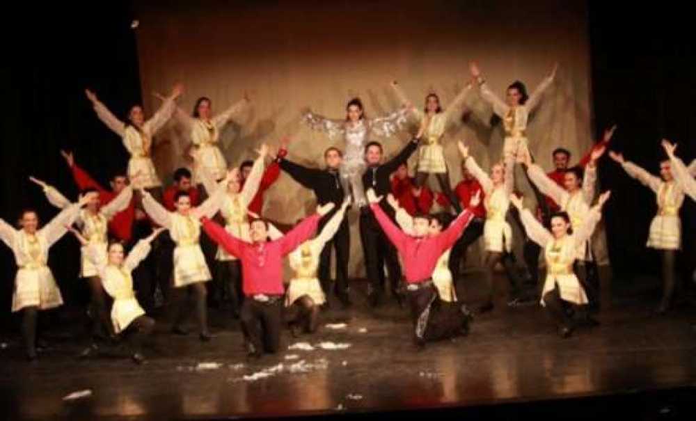 Çorlu Belediyesi Folklor Ekibi Şampiyon Oldu