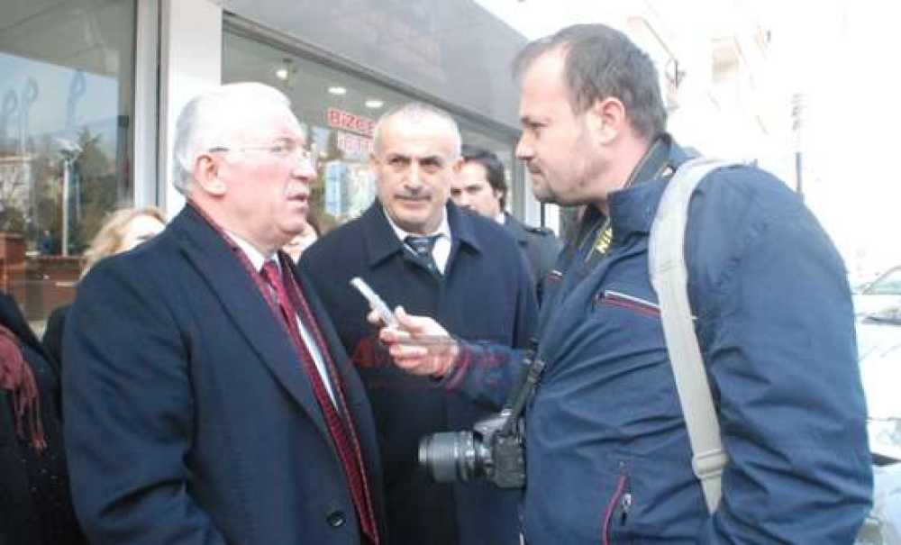 Ak Parti İstanbul Milletvekili Hüseyin Bürge;