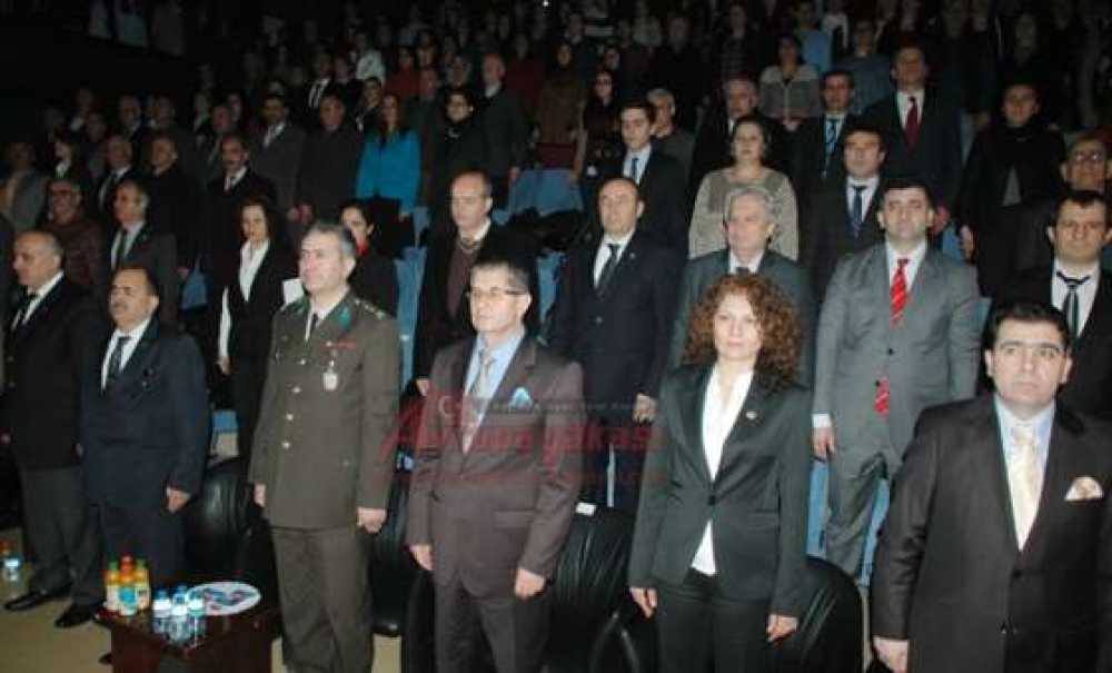 İstiklal Marşı'nın Kabulü Ve Mehmet Akif Ersoy'u Anma Günü Düzenlendi