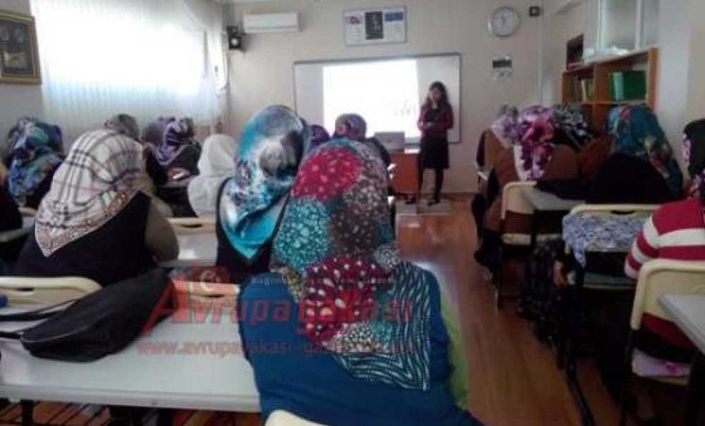 Çorlu Toplum Sağlığı Merkezinden Kur`an Kursu Kursiyerlerine Bilgilendirme