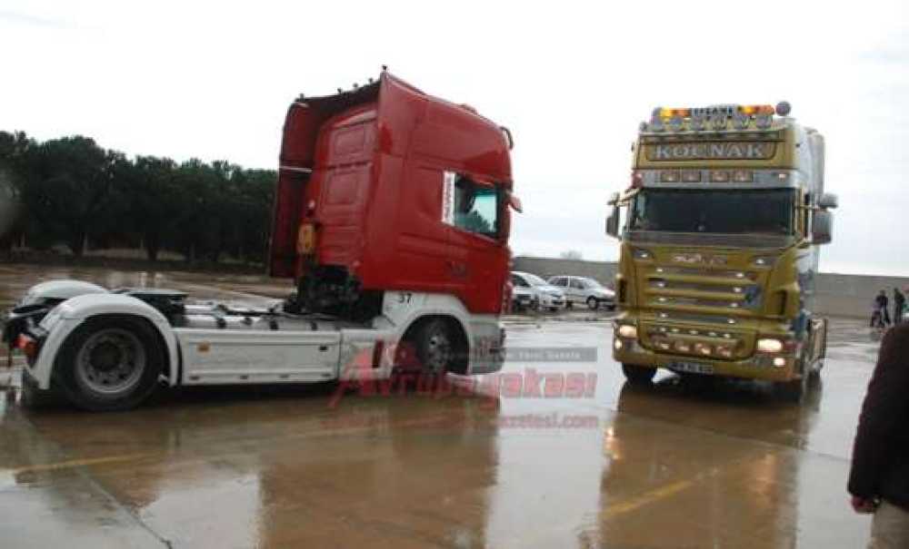 Modifiyeli Araç Tutkunları Çorlu`da Buluştu