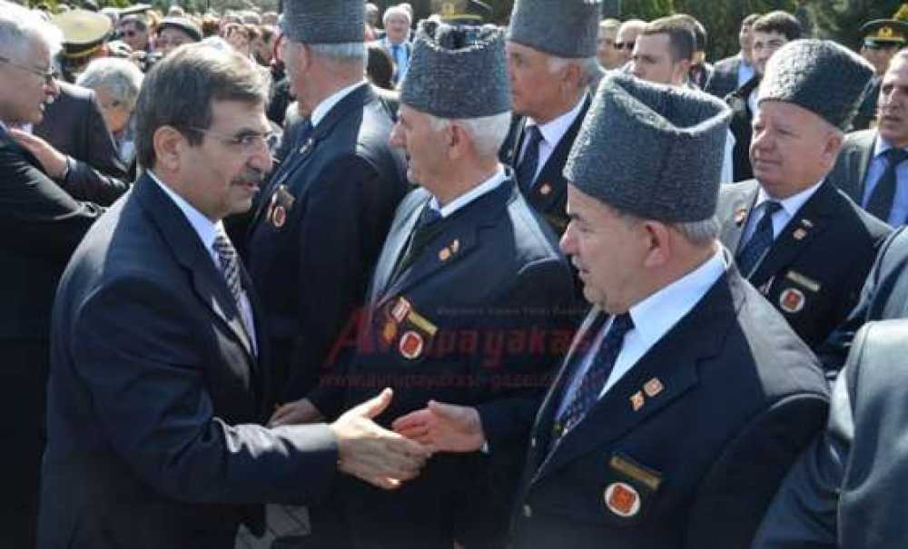 Çanakkale Şehitlerini Anma Töreni Düzenlendi (Görüntülü)