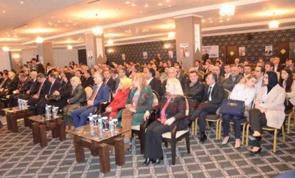 Bakan Güllüce`den Özlem Yemişçi`ye;