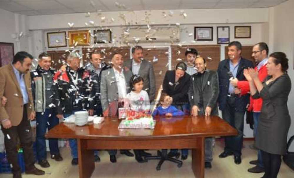 Tagid'den Gazetemize 10. Yıl Kutlaması