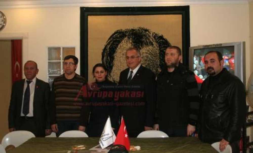 İp Adayı Esmer`den Ziyaretler