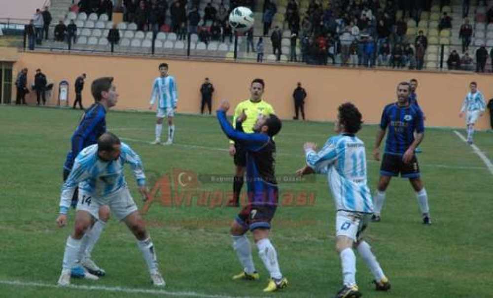 Futbol Severleri Çorlu Derbileri Bekliyor