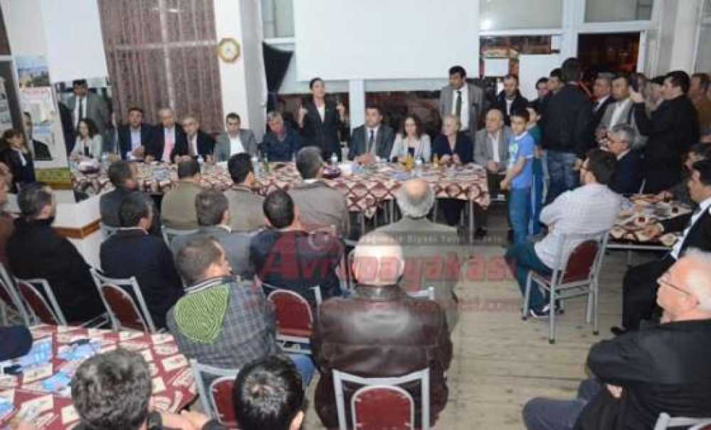 Özlem Yemişçi Malkaralılar Derneği'nde