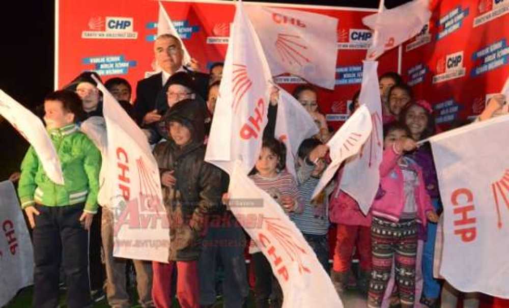 Siyasette Kalıcı Olmak Zordur