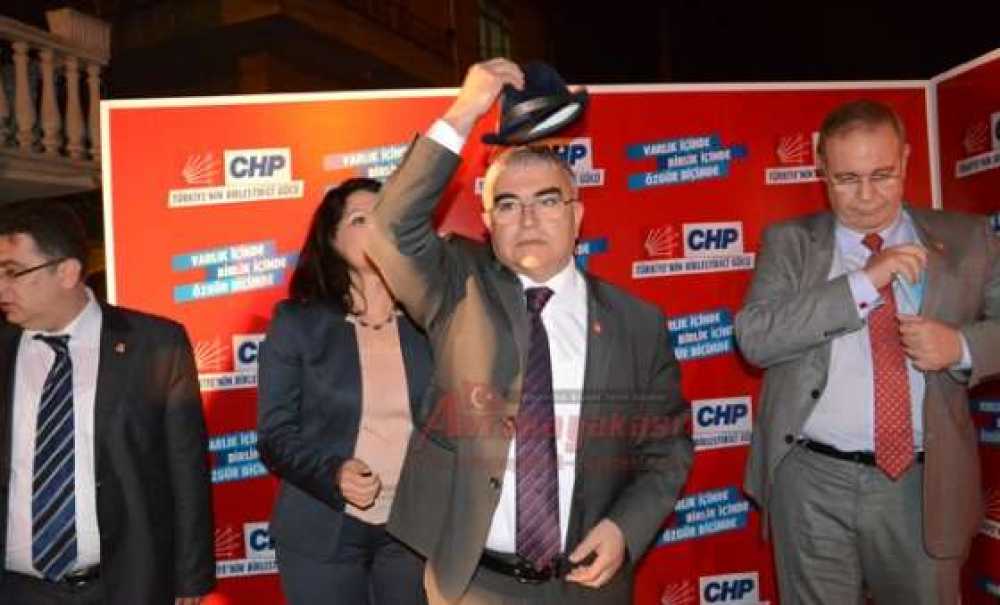 Baysan'a Demirel Şapkası