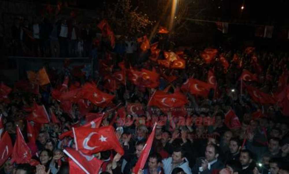 Nusratiye Ve Silahtarağa Mahalleleri Özlem Yemişçi`yi Bağrına Bastı