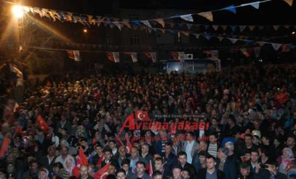 Nusratiye Ve Silahtarağa Mahalleleri Özlem Yemişçi`yi Bağrına Bastı