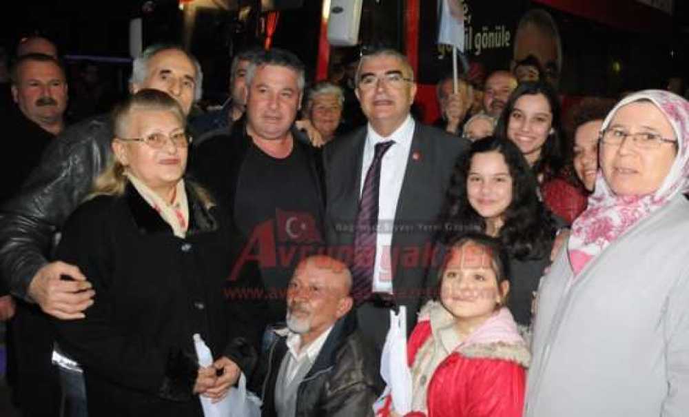 Başkan Baysan Ve Chp`lilerden Havuzlar Mahallesine Çıkarma