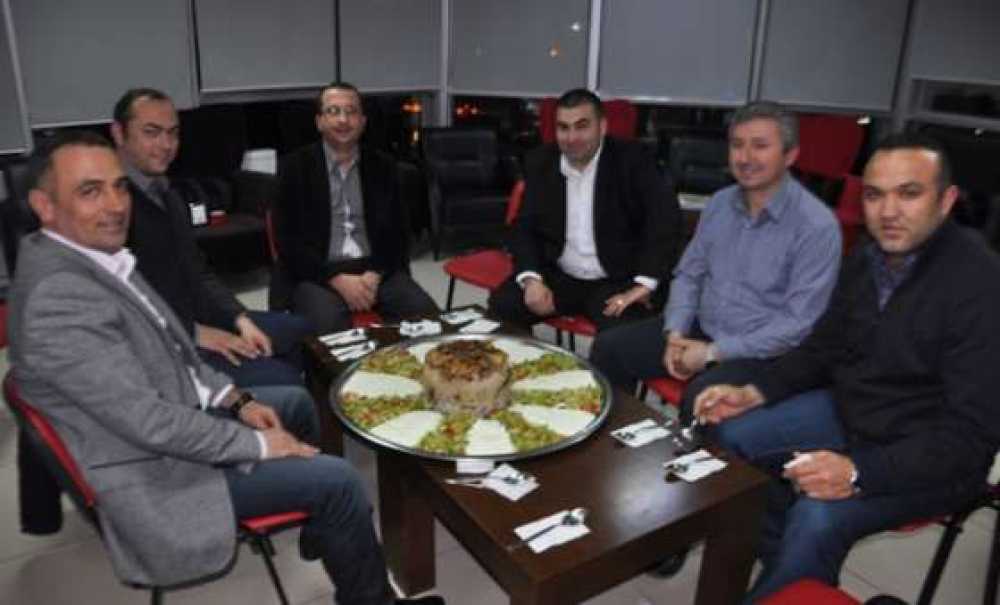 Tagid İnşaat Komitesi Üyeleri Yemekli Toplantıda Bir Araya Geldi