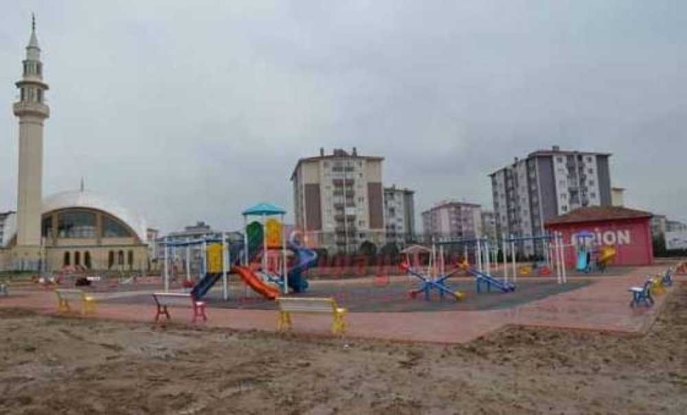 Atakent'e Yeni Çocuk Parkı