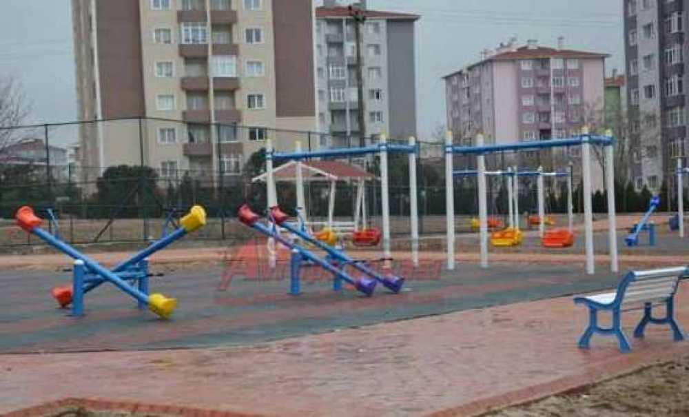 Atakent'e Yeni Çocuk Parkı