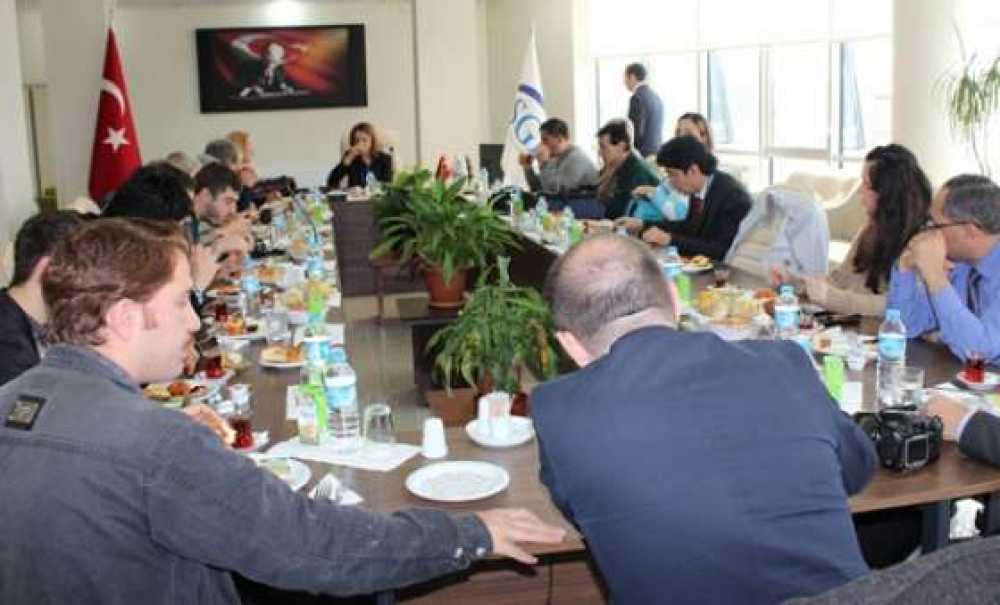 Köyleri Tek Tek Gezerek Kadınları Bilgilendirecek