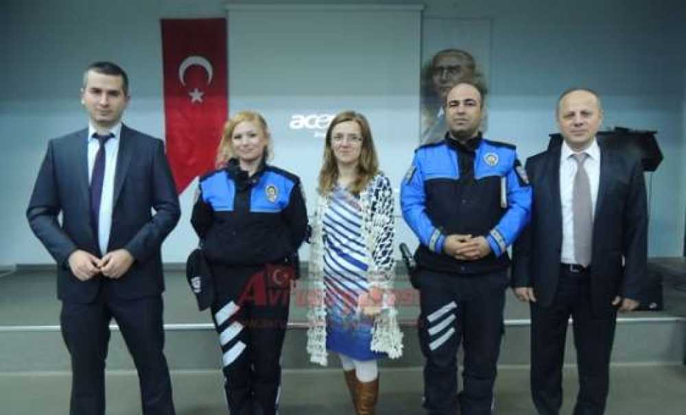 Çorlu Emniyetinden Madde Bağımlılığı Semineri