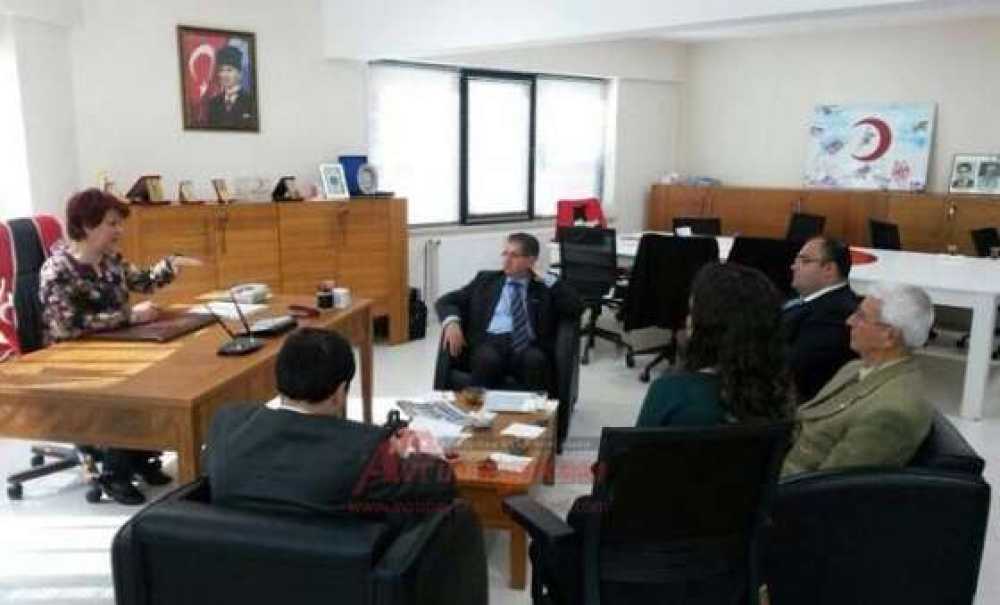 Kaymakam Doğan'dan Kızılay'a Ziyaret