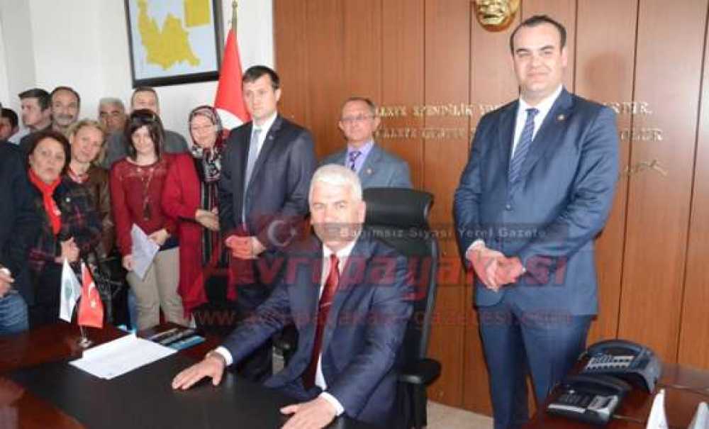 Rasim Yüksel Koltuğuna Oturdu