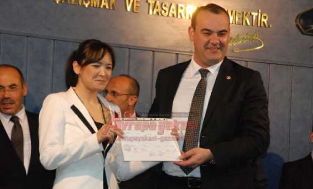 Mazbatalarını Aldılar