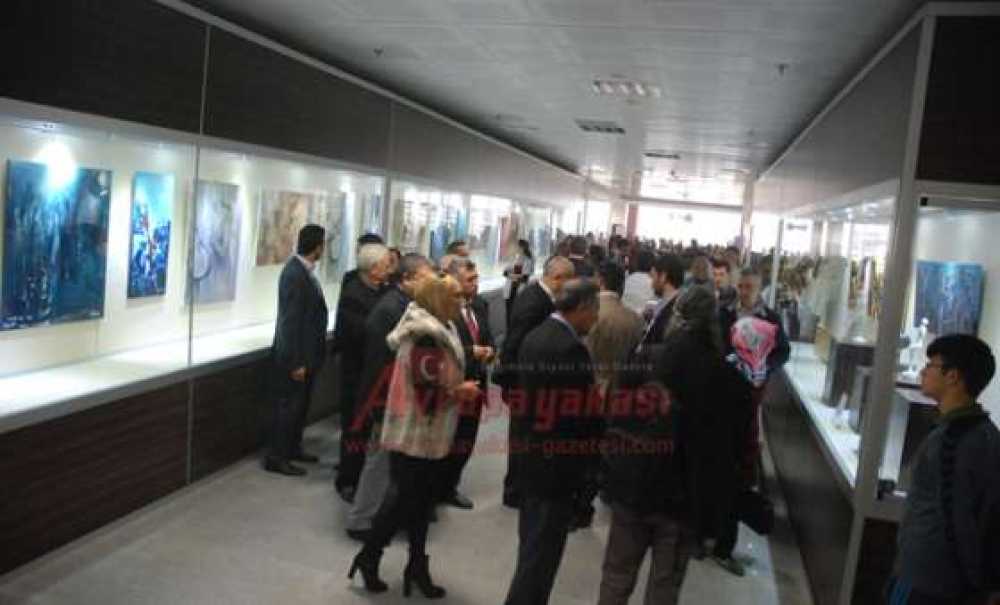 Devlet Hastanesi`ne Sanat Koridoru