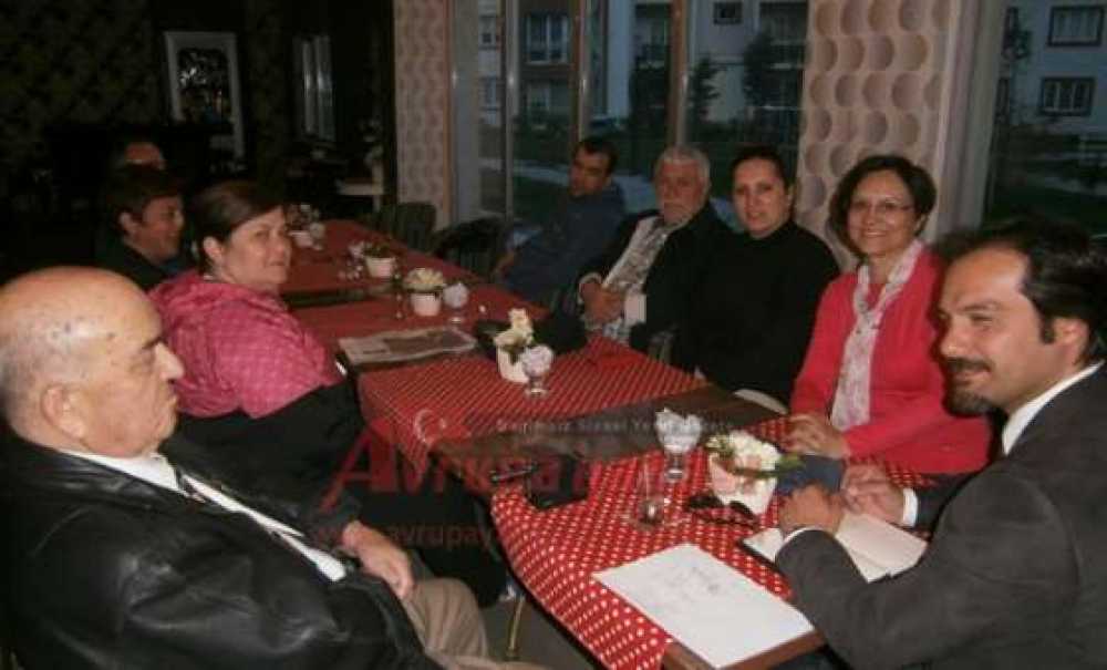 Ak Parti Esentepe Mahalle Teşkilatı Çalışmalarını Sürdürüyor