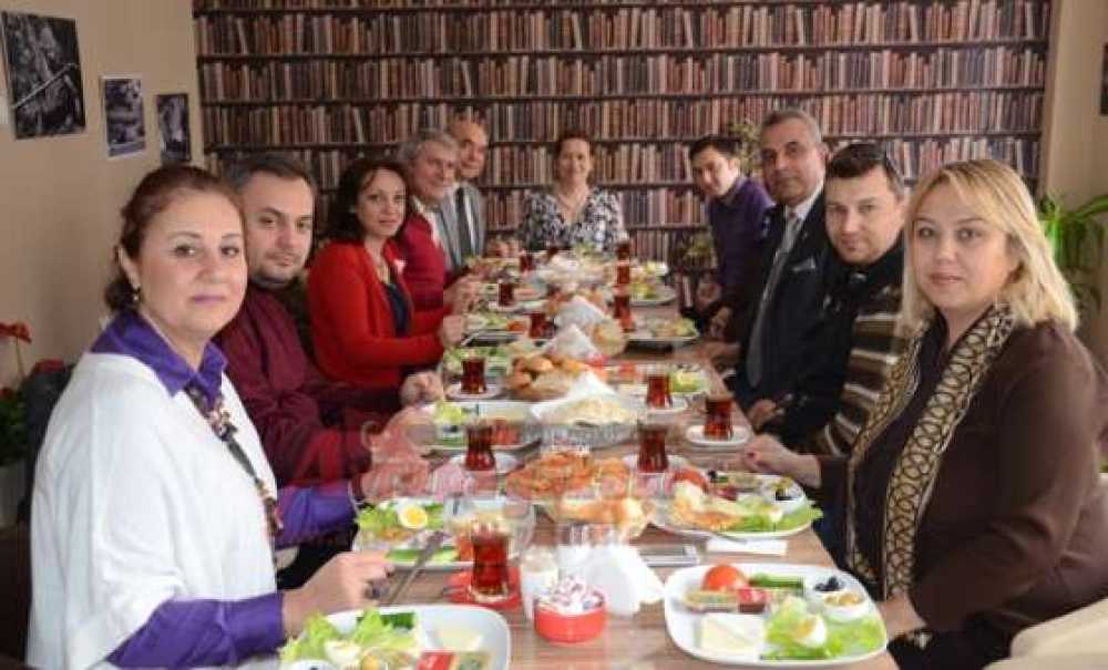 Çorlu Kültür Ve Sanat Derneği Basın Mensupları Ile Buluştu
