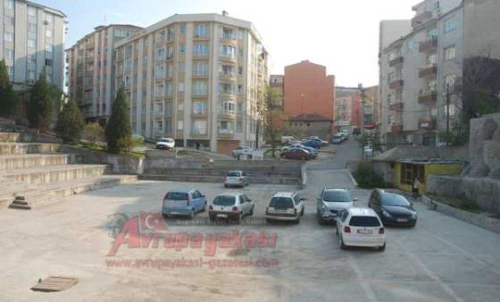 Amfi Tiyatro Otopark Oldu