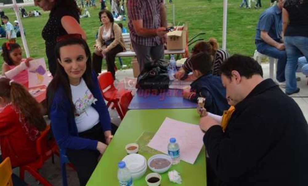 Okul Aile Birliklerinden Stant