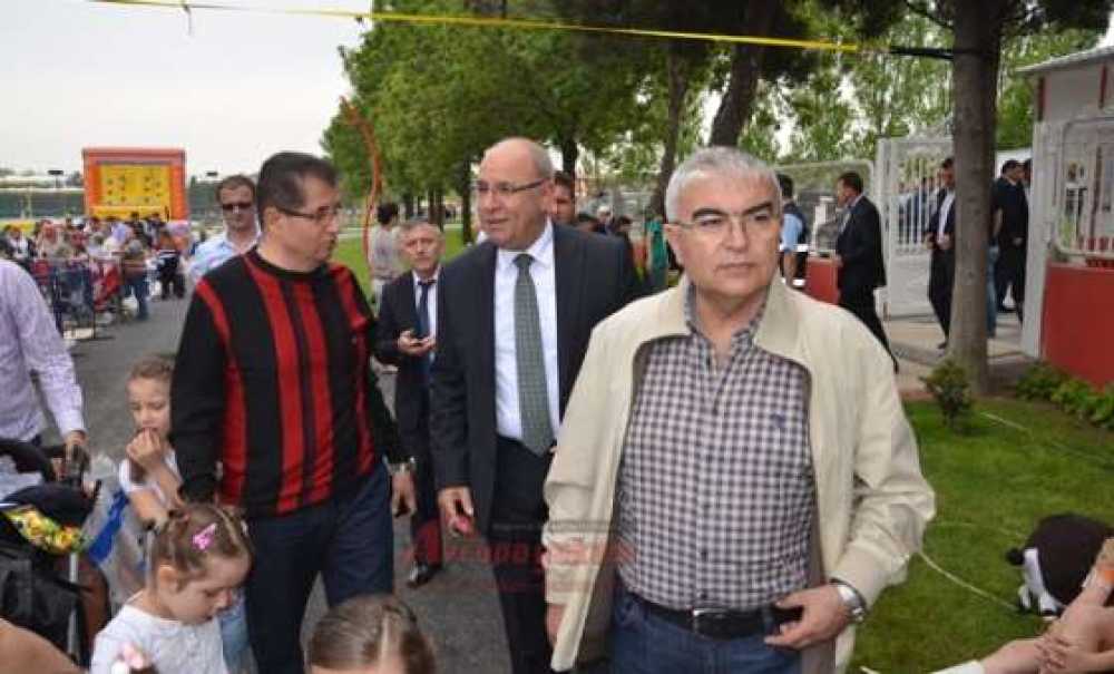 Kaymakam Doğan Ve Başkan Baysan Çocuklarla Buluştu