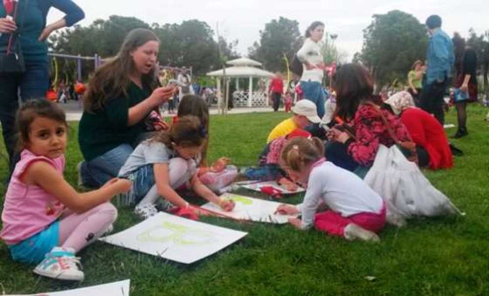 Chp Gençlik Kolları Lise Komisyonu`ndan 23 Nisan Kutlaması