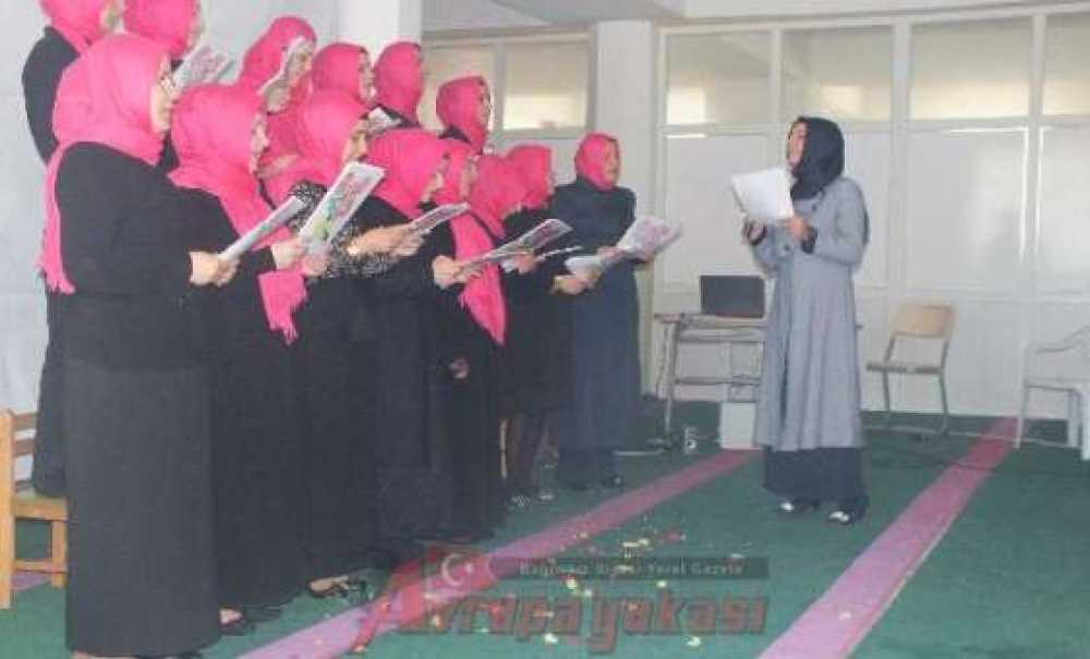 2. Bölge Kur`an Kursları Ebubekir Camii`nde Buluştu