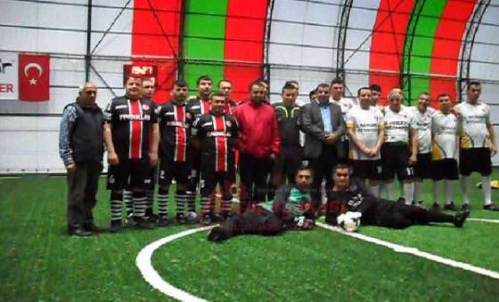 Otomotiv Servisleri Futbol Turnuvası Zinde Spor Kompleksinde