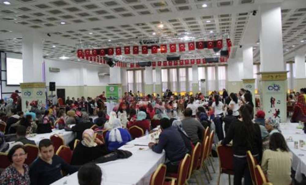 En Güzel Annelere Günü Kutlaması